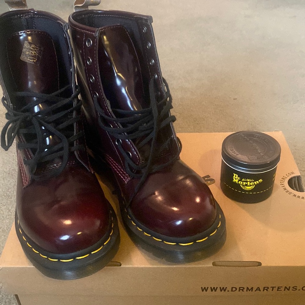 Dr Martins Cherry Red